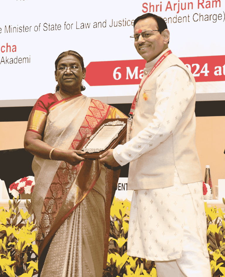Pt. Vinod Kumar Dwivedi receiving Central Sangeet Natak Academy Award 2023 from President of India SMT Draupadi Murmu